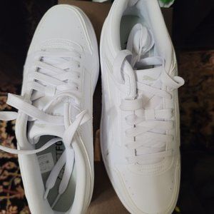 PUMA WHITE NEW SNEAKERS